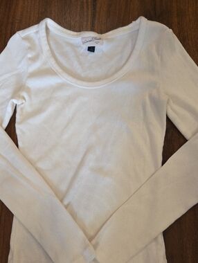 Universal Thread White Ribbed Long Sleeve Scoop Neck Top